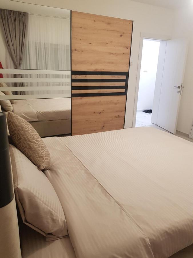 City Diamond Apartment 斯科普里 外观 照片