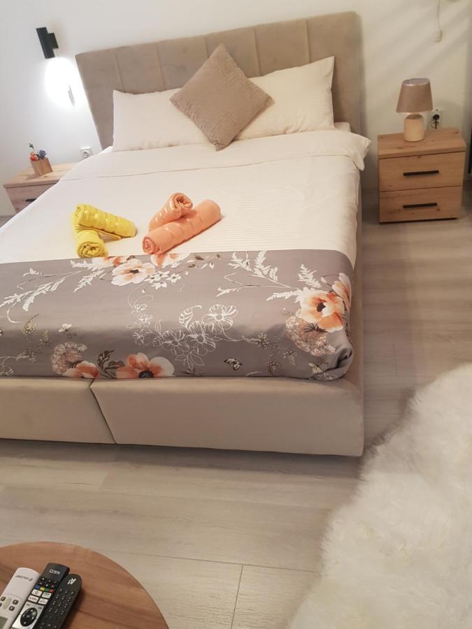 City Diamond Apartment 斯科普里 外观 照片